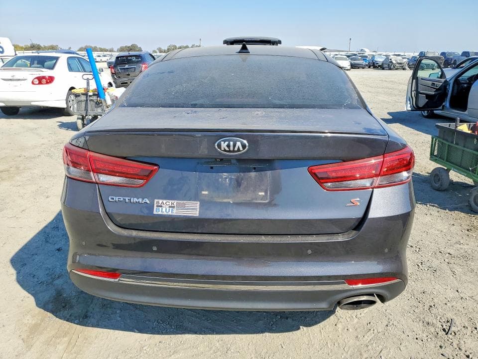 2018 KIA OPTIMA S 6