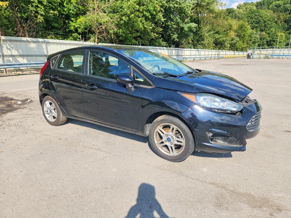 2019 FORD FIESTA SE 4