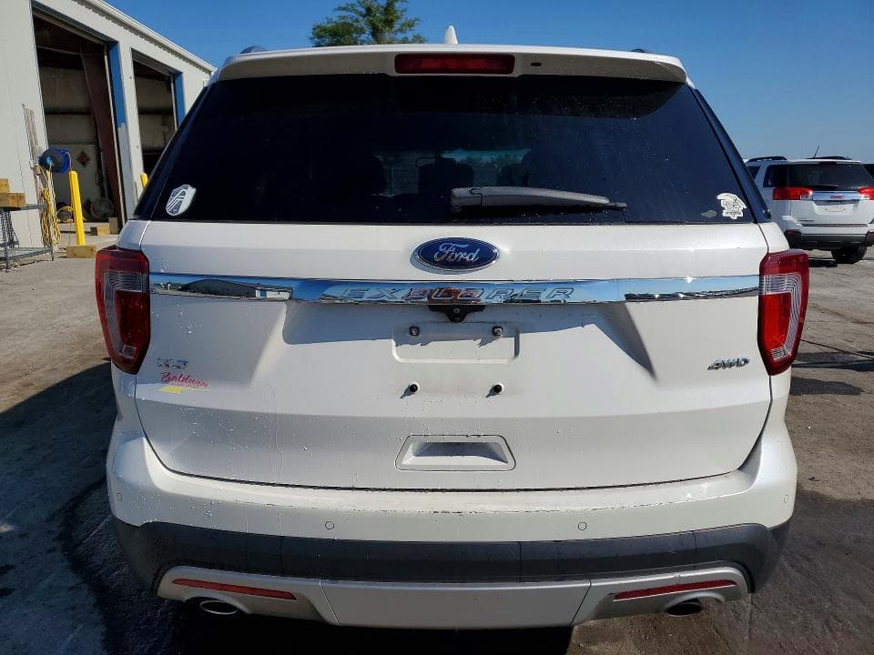 2017 FORD EXPLORER XLT 6