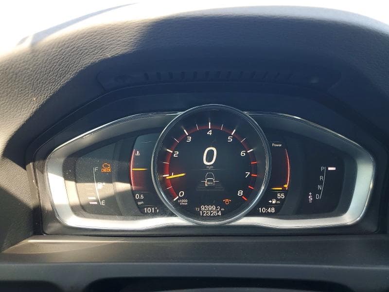 2018 VOLVO S60 PLATINUM 9