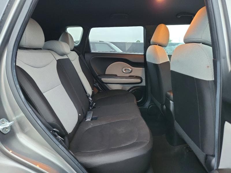2017 KIA SOUL BASE 11