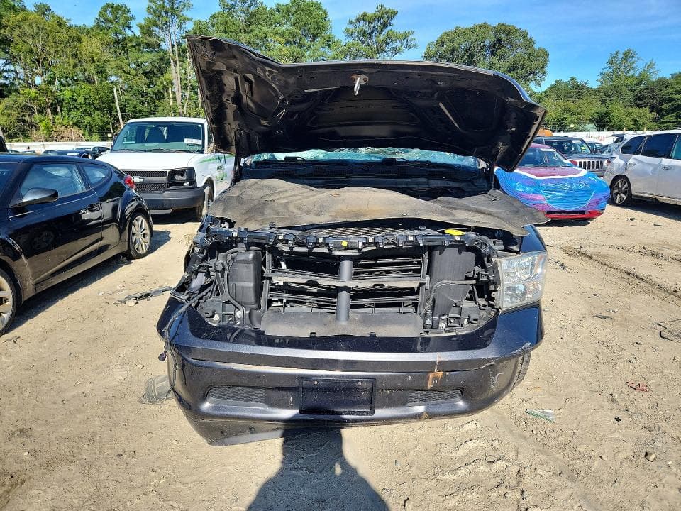 2018 RAM 1500 ST 5