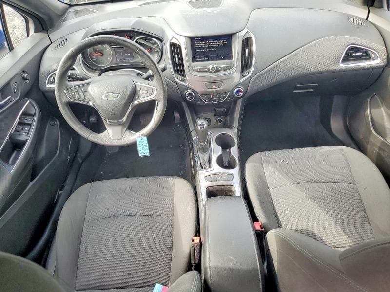 2019 CHEVROLET CRUZE LT 8