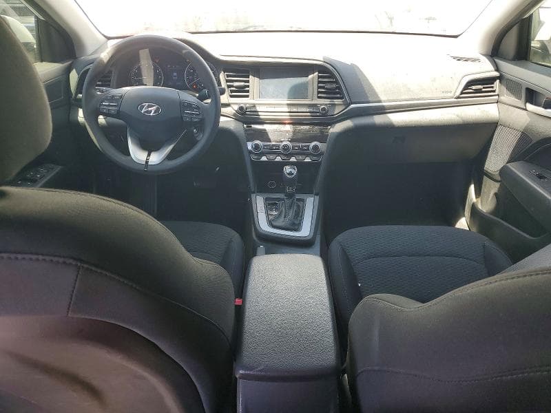 2020 HYUNDAI ELANTRA SEL 8