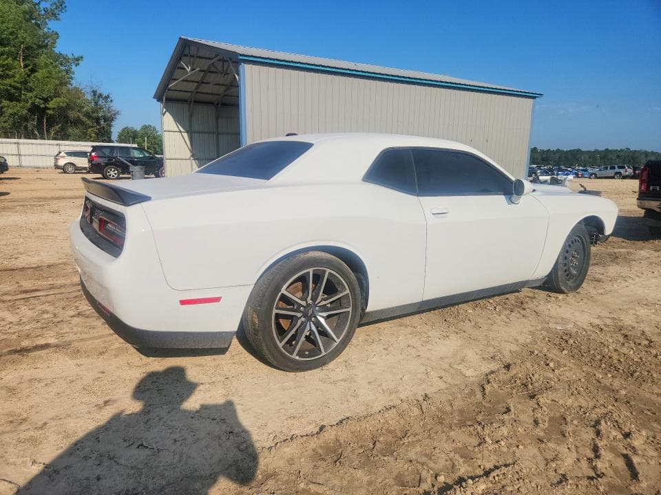 2023 DODGE CHALLENGER R/T 3