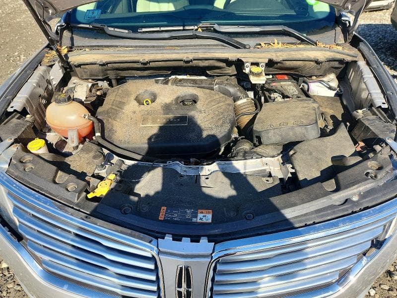 2017 LINCOLN MKC PREMIERE 12