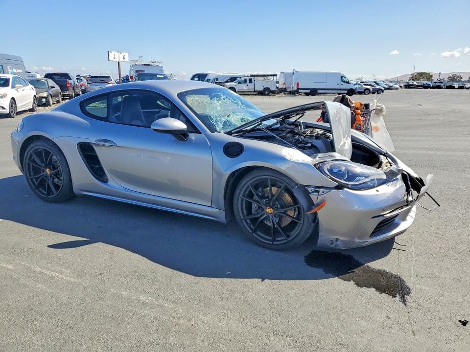 2019 PORSCHE CAYMAN BASE 4