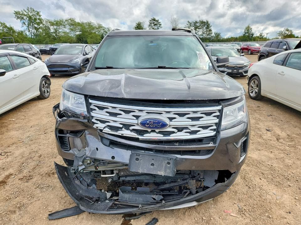 2019 FORD EXPLORER XLT 5