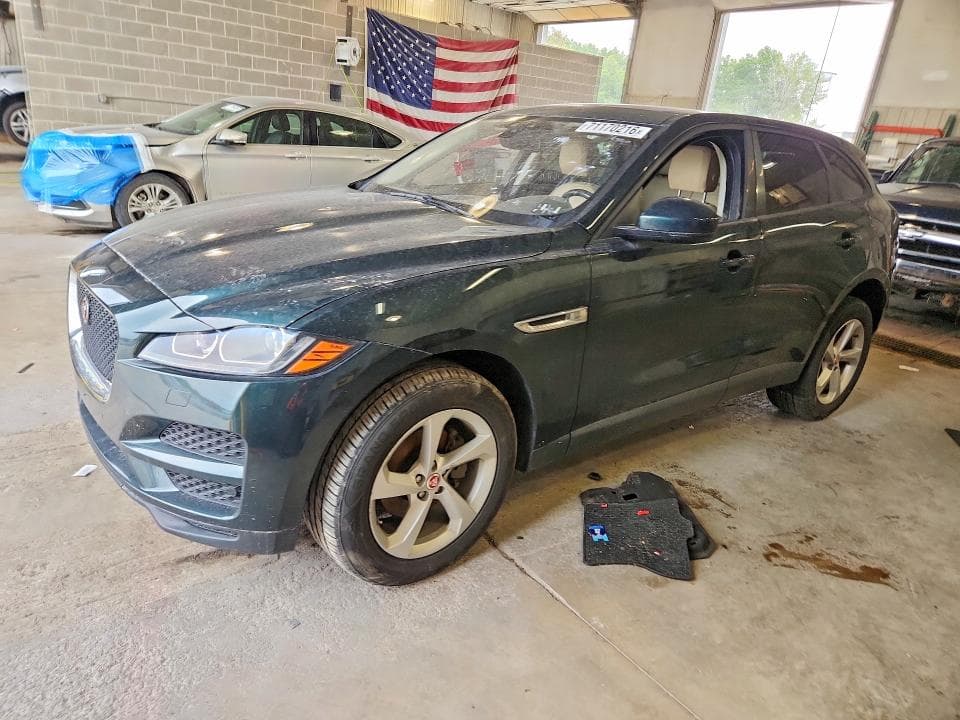 2018 JAGUAR F-PACE PREMIUM - 1