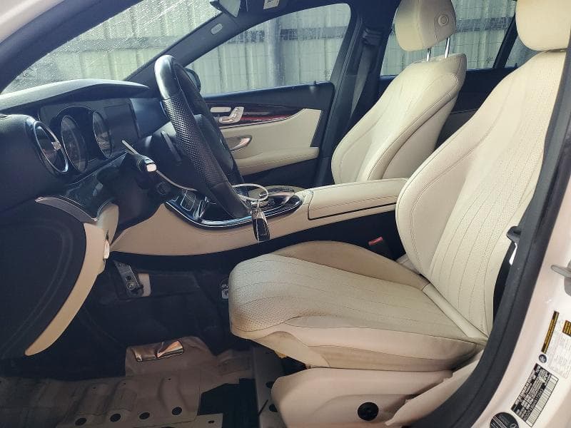 2017 MERCEDES-BENZ E 300 7