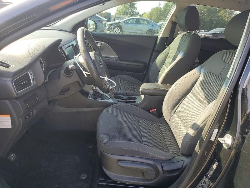 2017 KIA NIRO LX 7