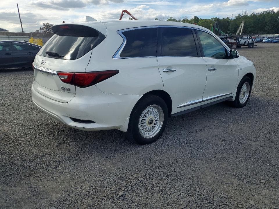 2017 INFINITI QX60 BASE 3