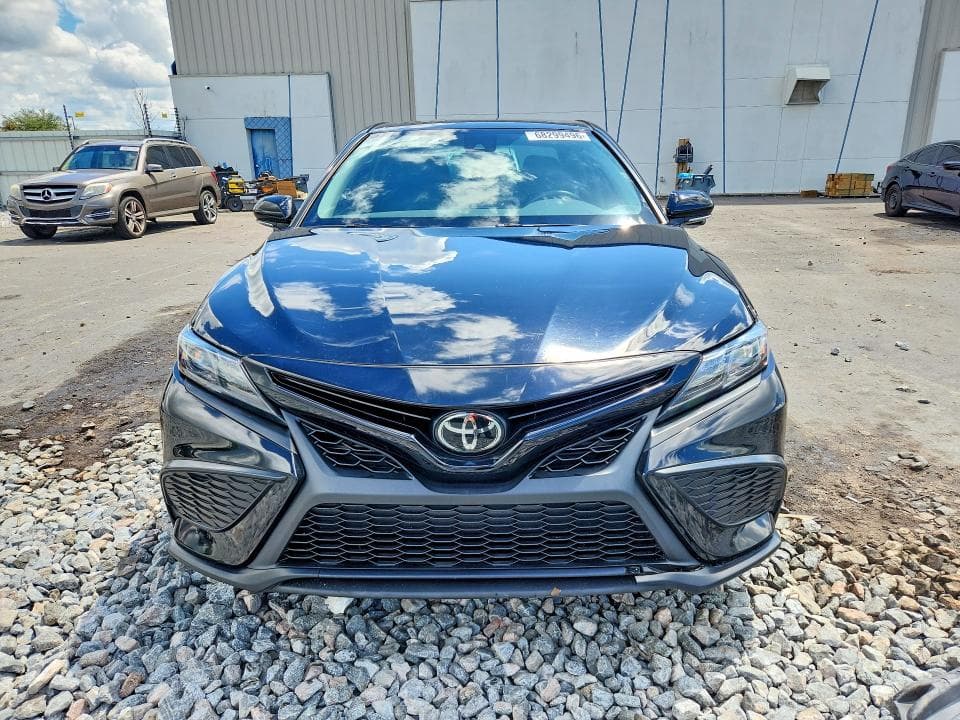 2024 TOYOTA CAMRY SE 5
