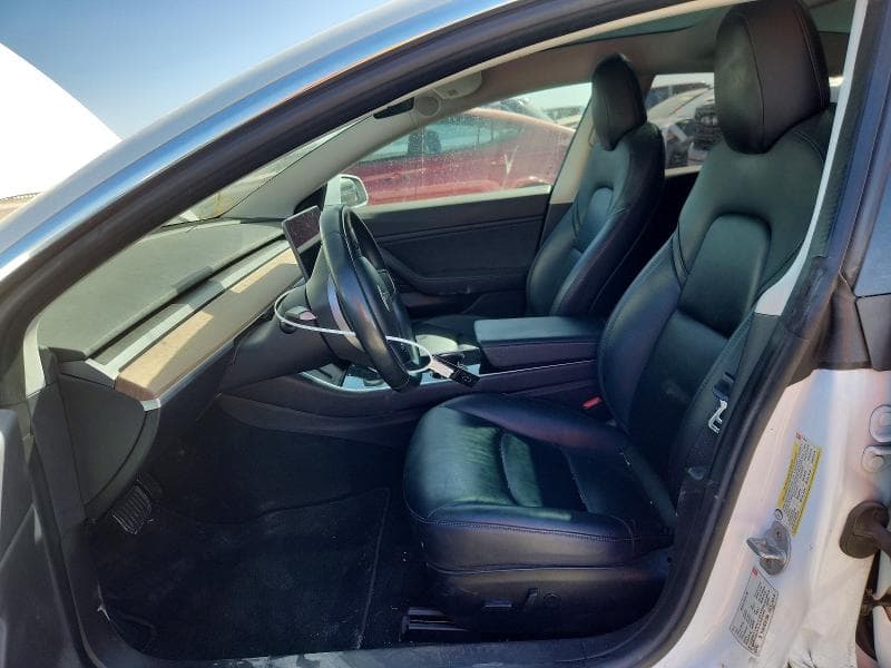 2018 TESLA MODEL 3 7