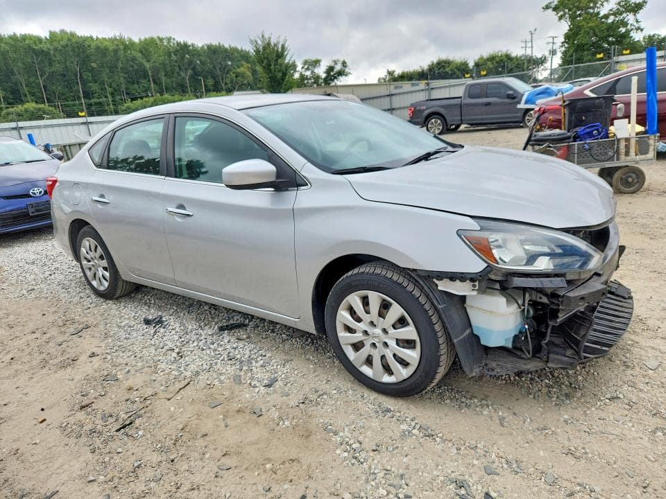 2019 NISSAN SENTRA S 4