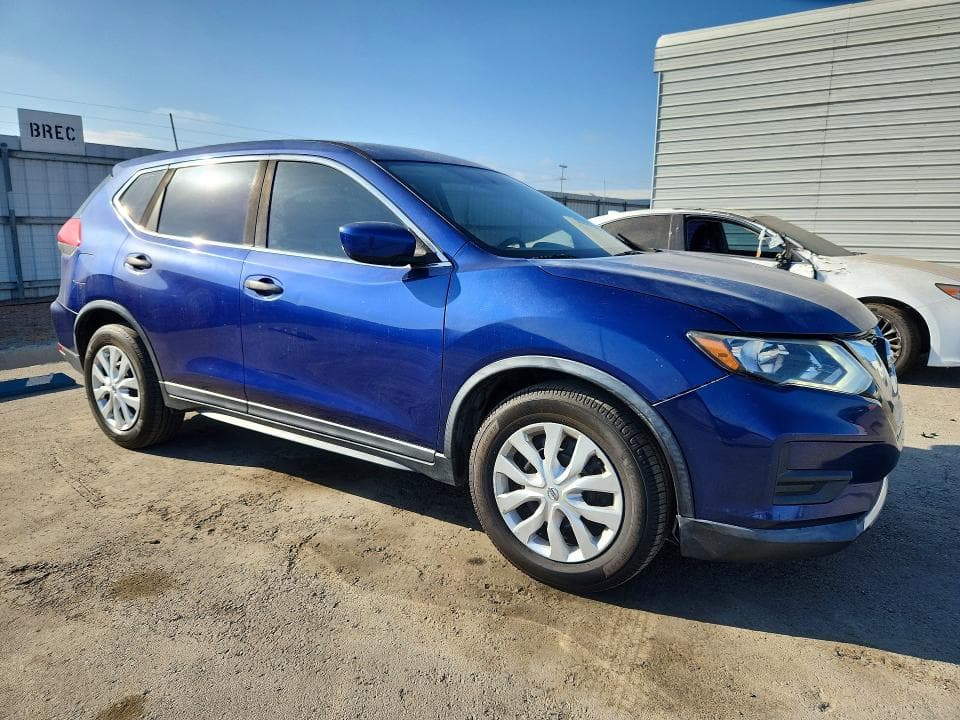 2017 NISSAN ROGUE S 4