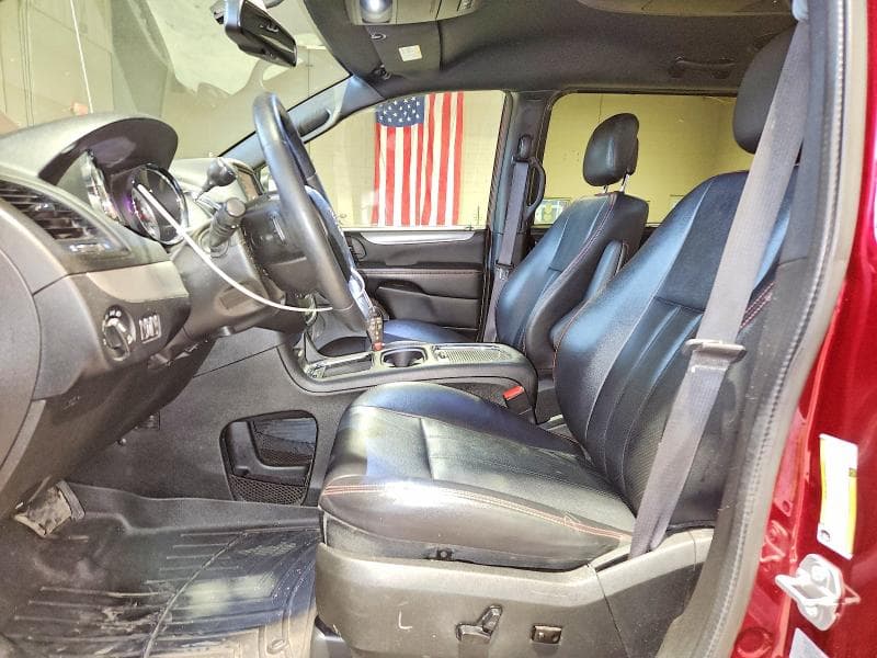 2017 DODGE GRAND CARAVAN GT 7