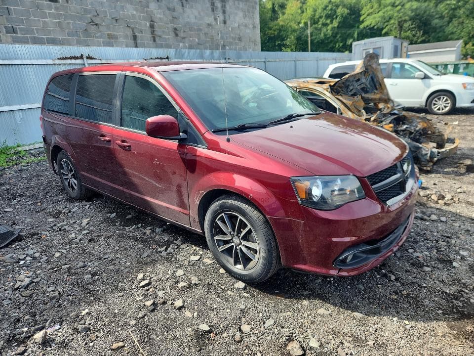2018 DODGE GRAND CARAVAN SE 4