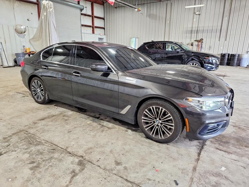 2018 BMW 540 XI 4