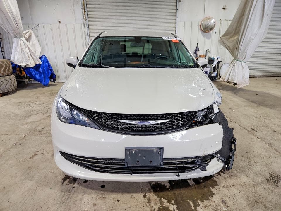 2019 CHRYSLER PACIFICA L 5