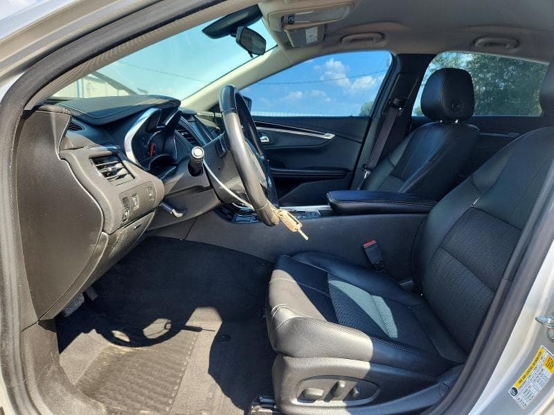 2017 CHEVROLET IMPALA LT 7