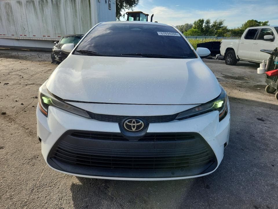 2024 TOYOTA COROLLA LE 5