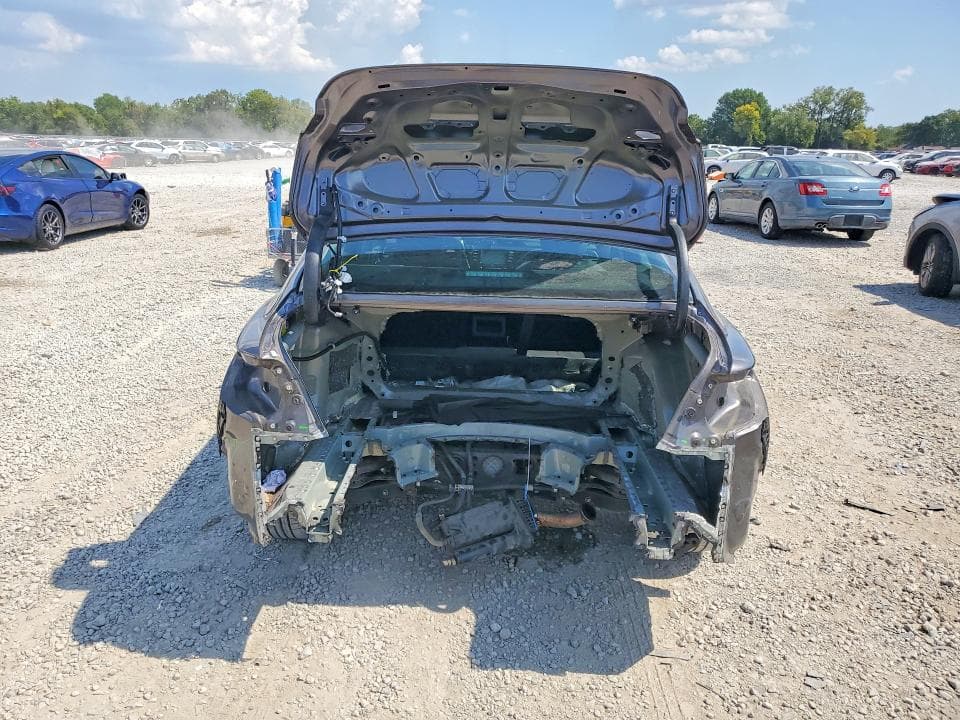 2020 TOYOTA CAMRY LE 6