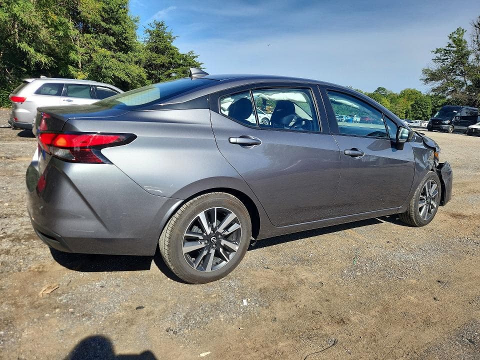 2025 NISSAN VERSA SV 3