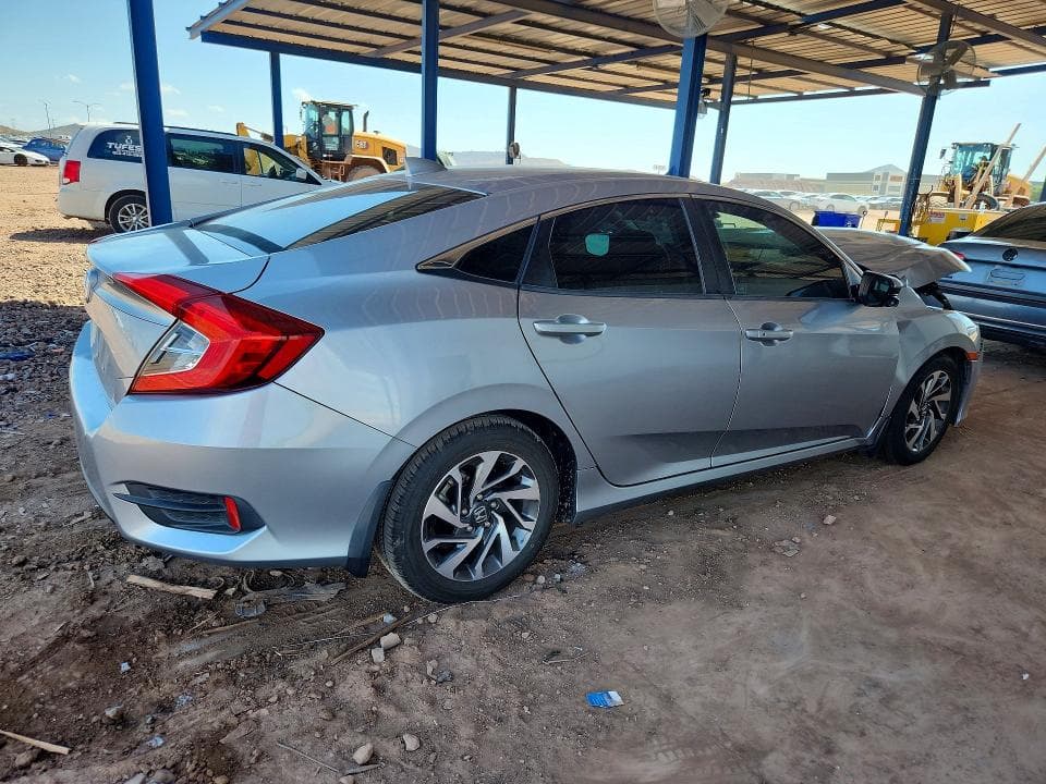 2017 HONDA CIVIC EX 3