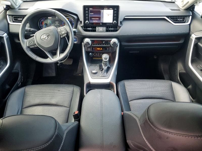 2021 TOYOTA RAV4 LIMITED 8