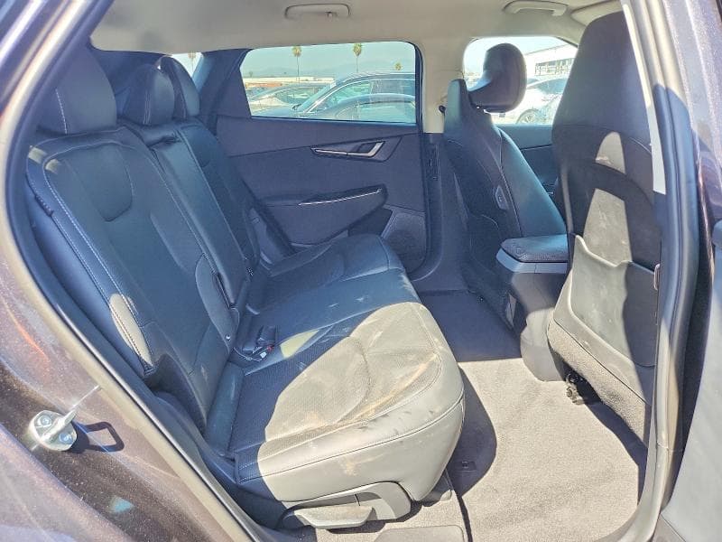 2025 KIA EV6 WIND 10