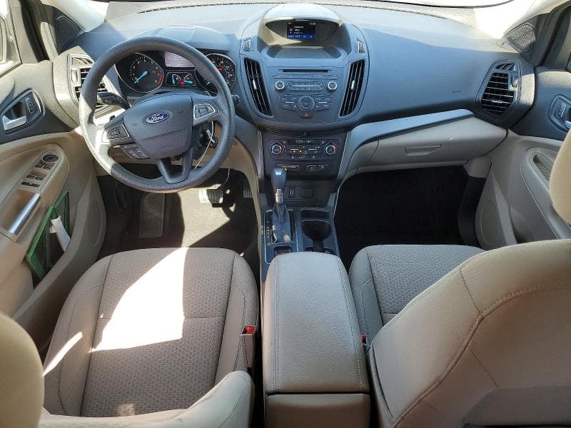 2017 FORD ESCAPE SE 8