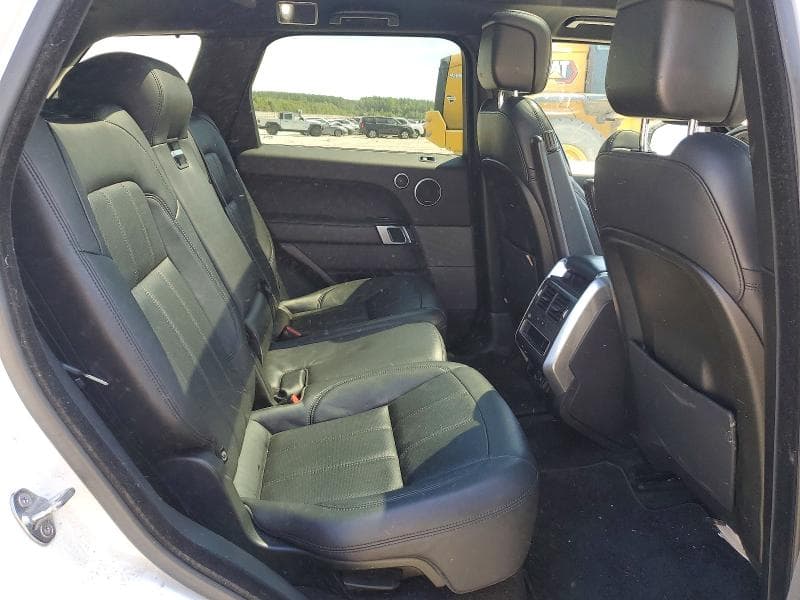 2019 LAND ROVER RANGE ROVER SPORT HSE 11