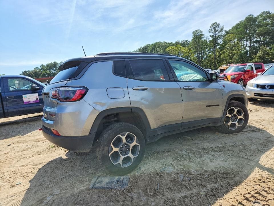 2022 JEEP COMPASS TRAILHAWK 3