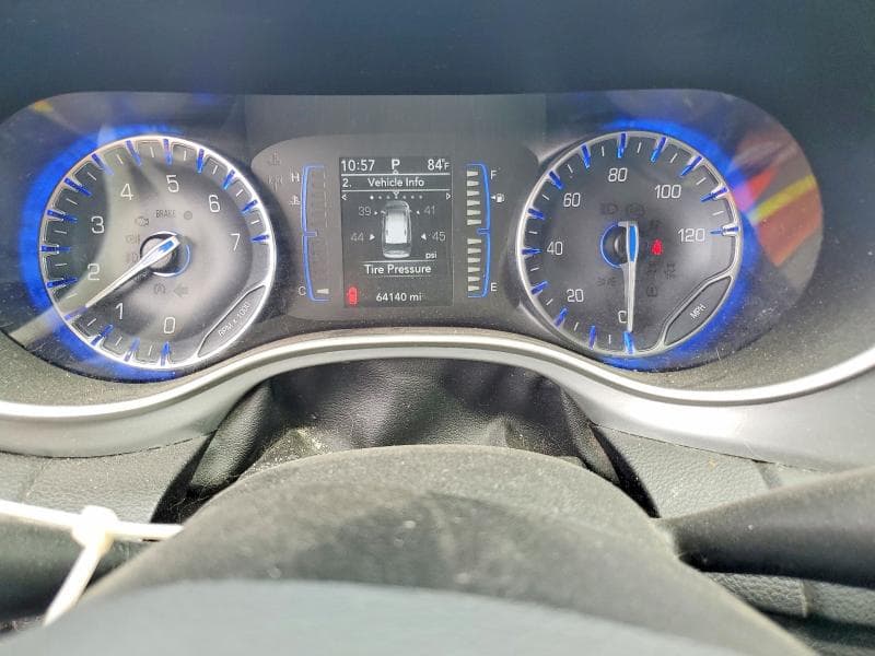 2020 CHRYSLER PACIFICA TOURING 9