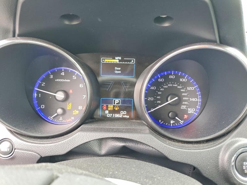 2017 SUBARU OUTBACK 3.6R LIMITED 9