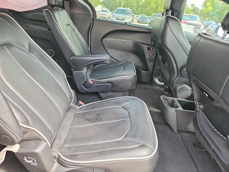 2026 CHRYSLER PACIFICA LIMITED 11