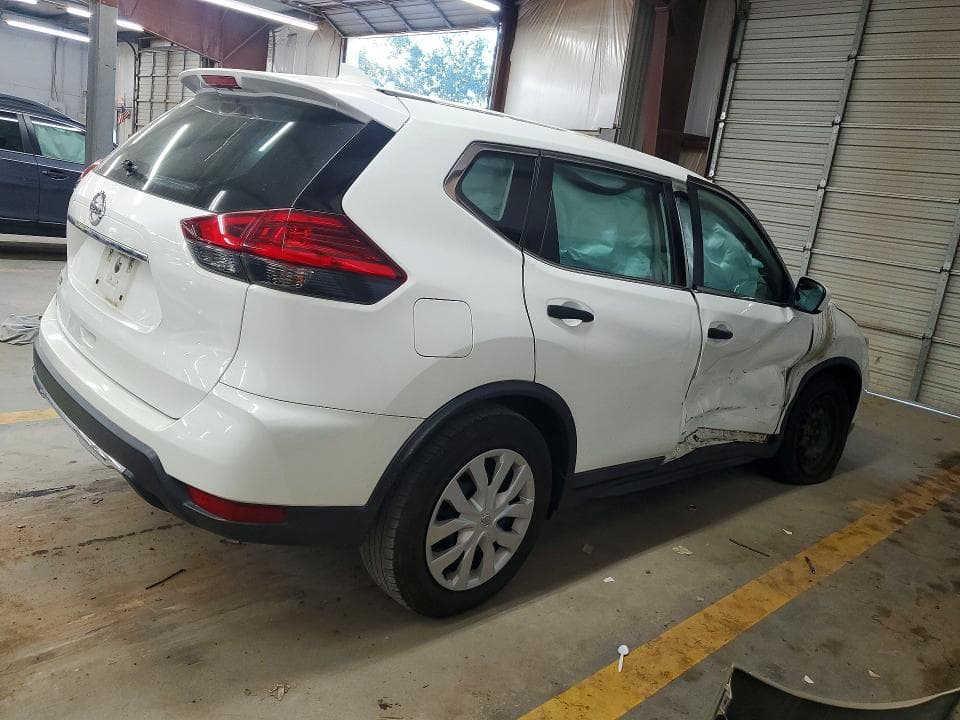 2017 NISSAN ROGUE S 3