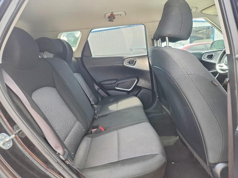 2023 KIA SOUL LX 11