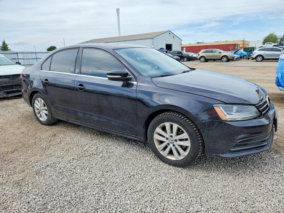 2017 VOLKSWAGEN JETTA SE 4