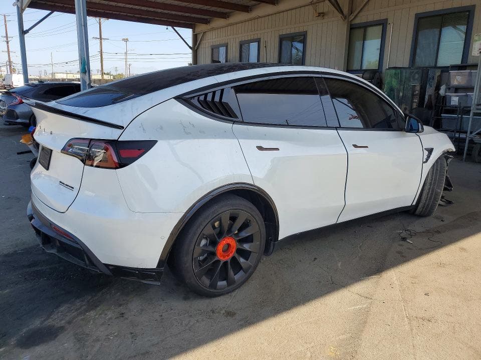 2021 TESLA MODEL Y 3