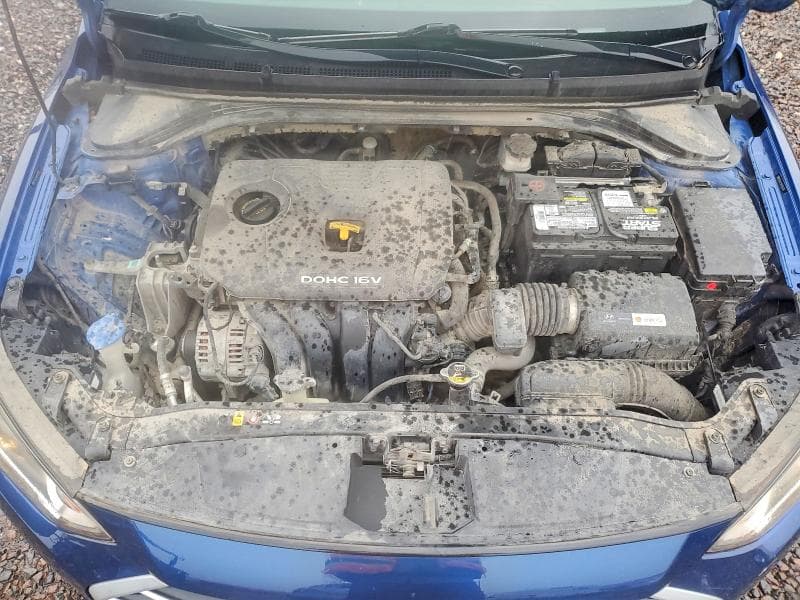 2017 HYUNDAI ELANTRA SE 11