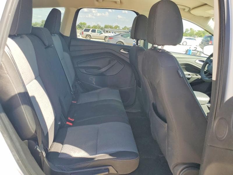 2017 FORD ESCAPE SE 11