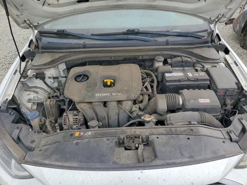 2017 HYUNDAI ELANTRA SE 11