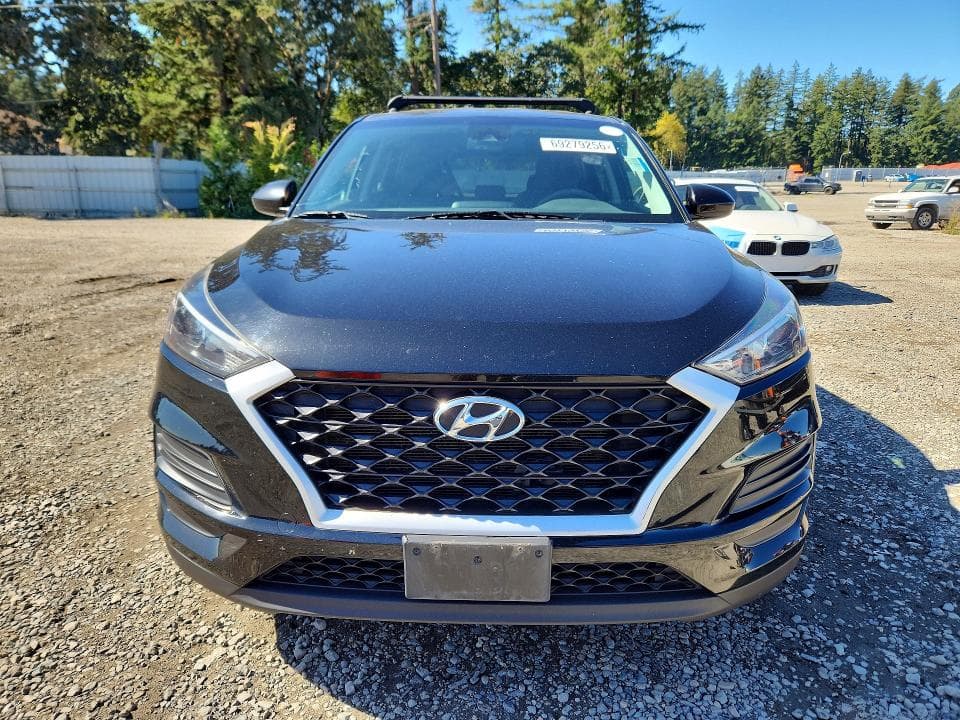 2020 HYUNDAI TUCSON SE 5