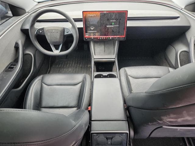 2025 TESLA MODEL 3 8