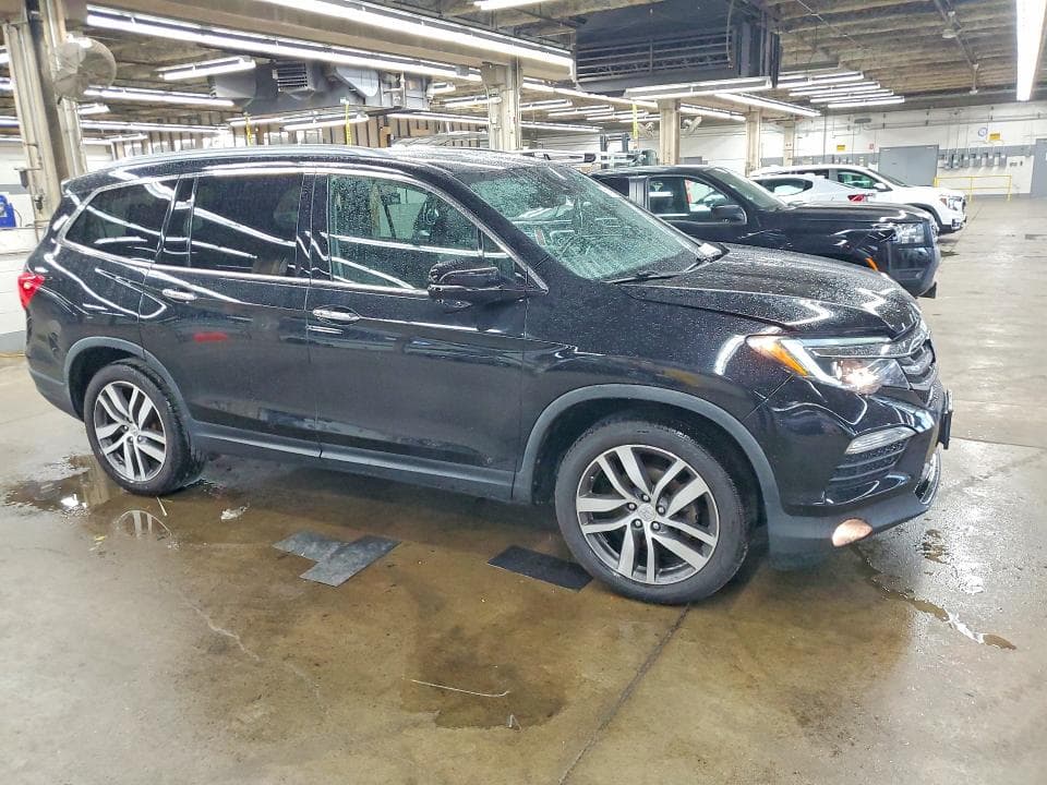2017 HONDA PILOT TOURING 4
