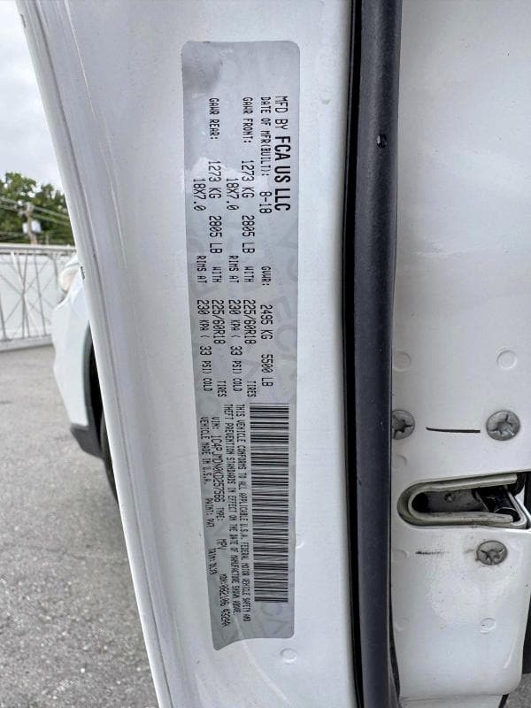 2019 JEEP CHEROKEE LIMITED 12