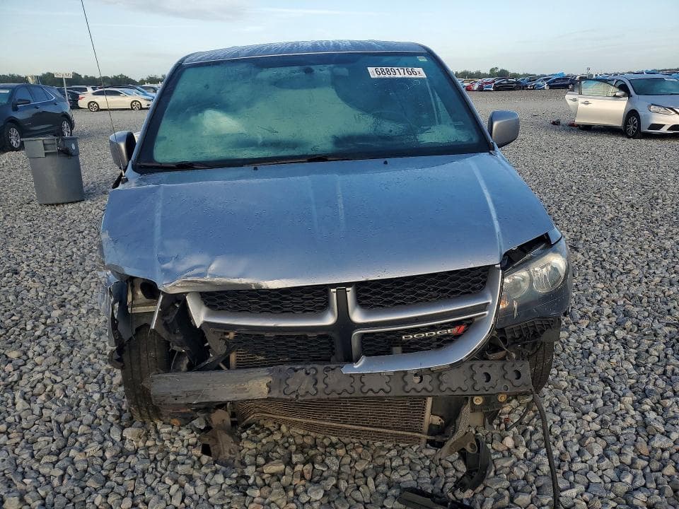 2018 DODGE GRAND CARAVAN GT 5