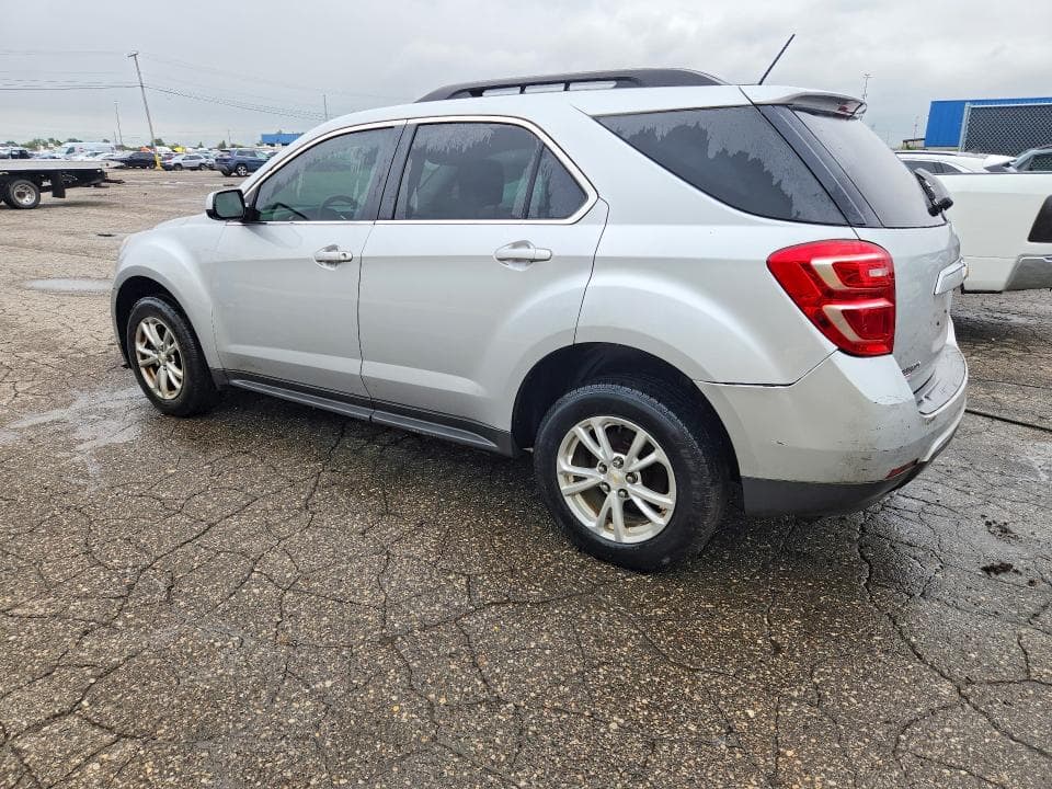 2017 CHEVROLET EQUINOX LT 2